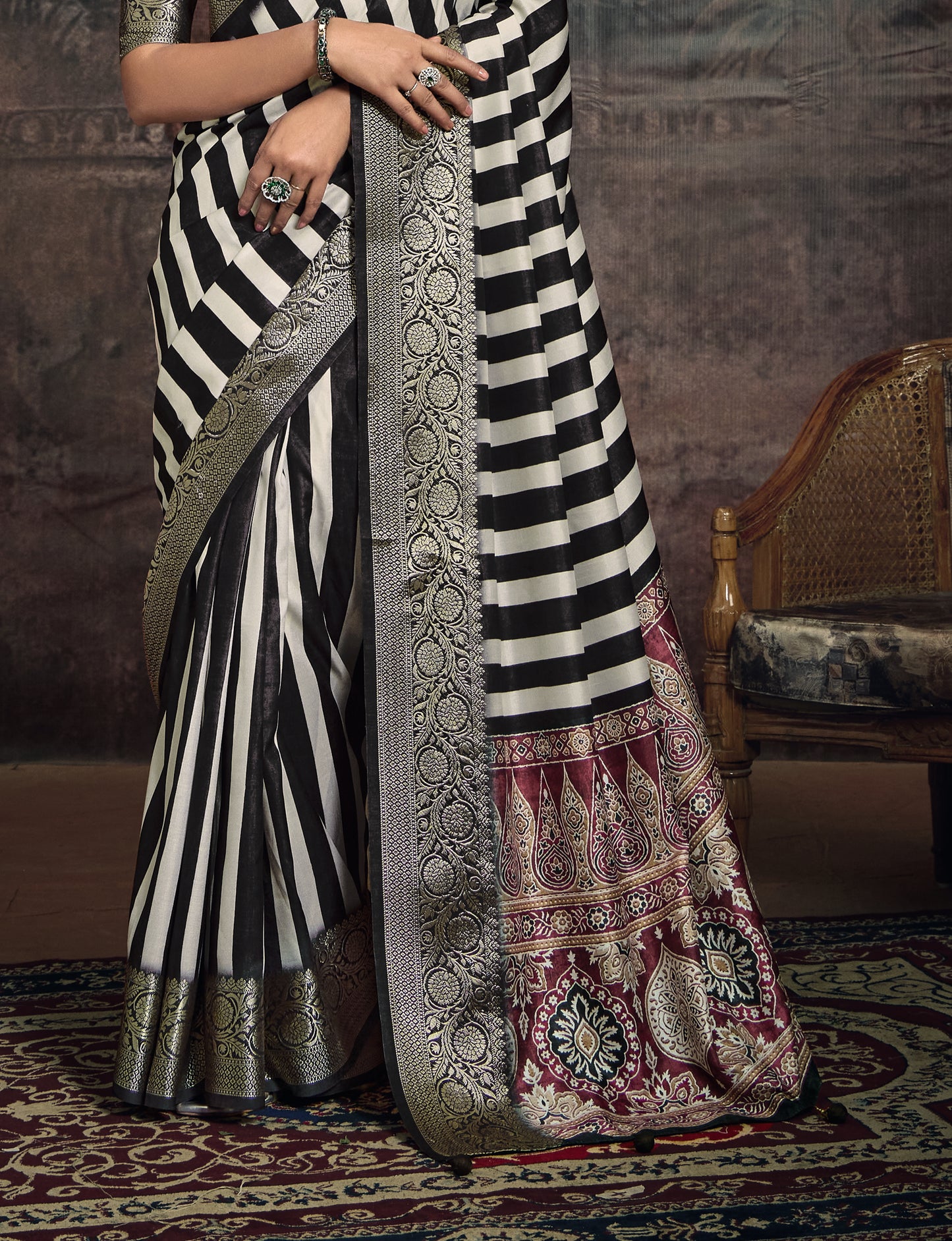 MONOCHROME STRIPED SILK SAREE