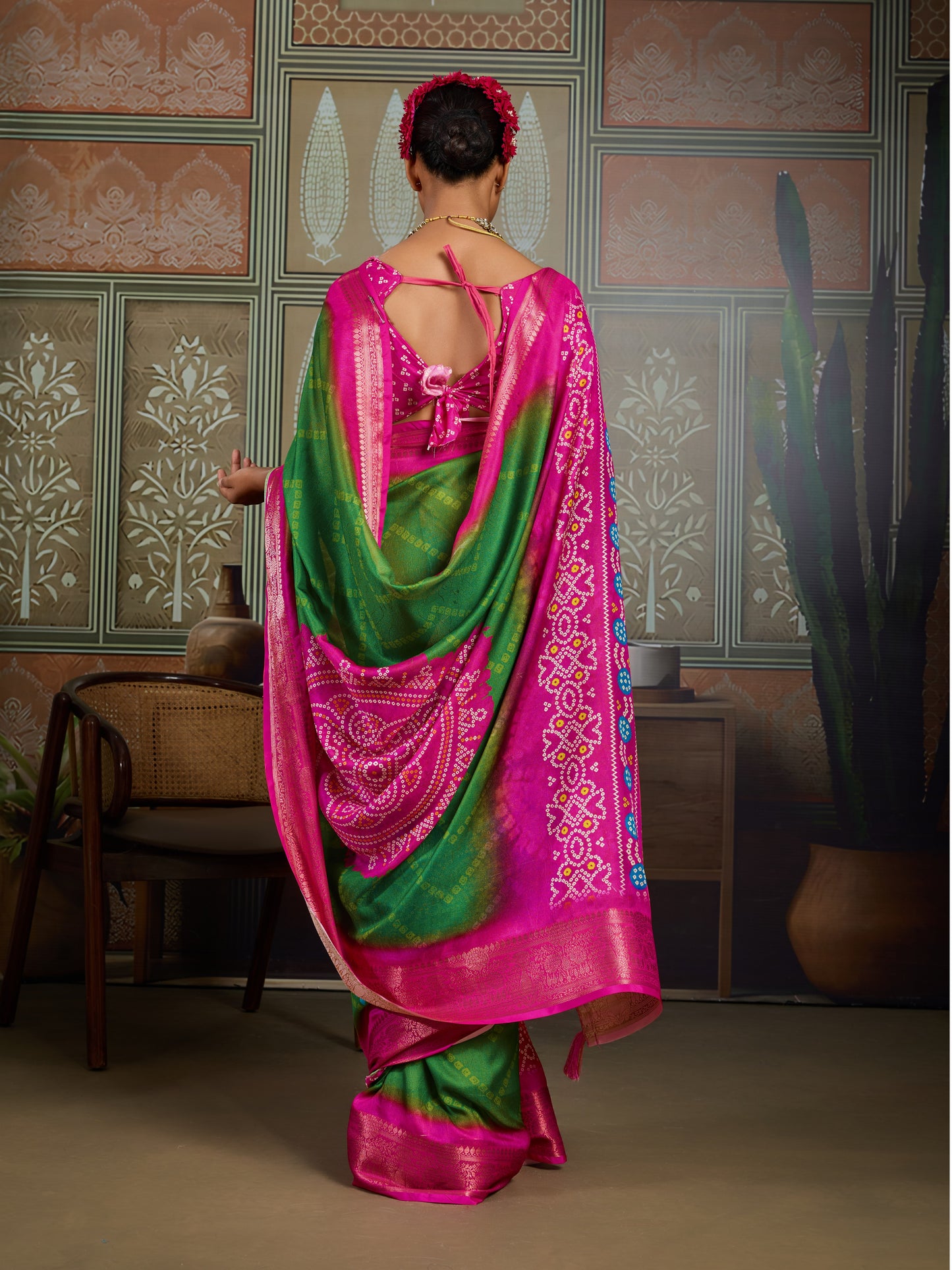 EMERALD MAGENTA BANDHANI ARTISAN SAREE