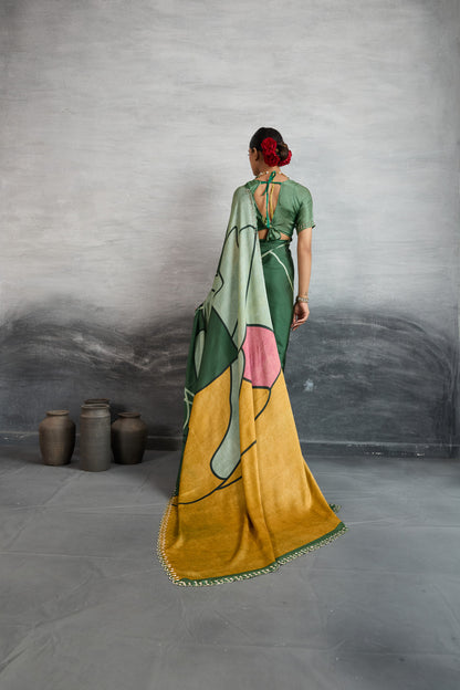 ARTISTIC EMERALD GREEN GEOMETRIC SAREE