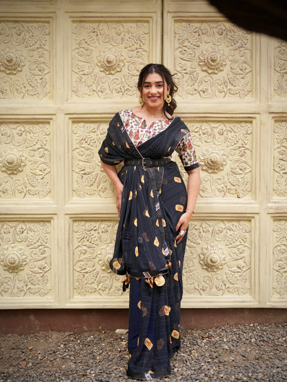 Midnight Noir Printed Elegance Saree