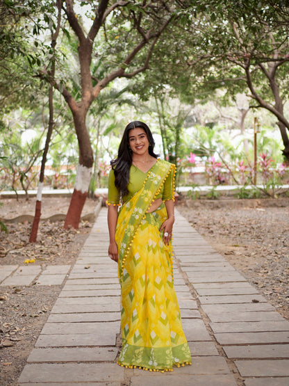 Lime Aura Geometric Tassel Saree