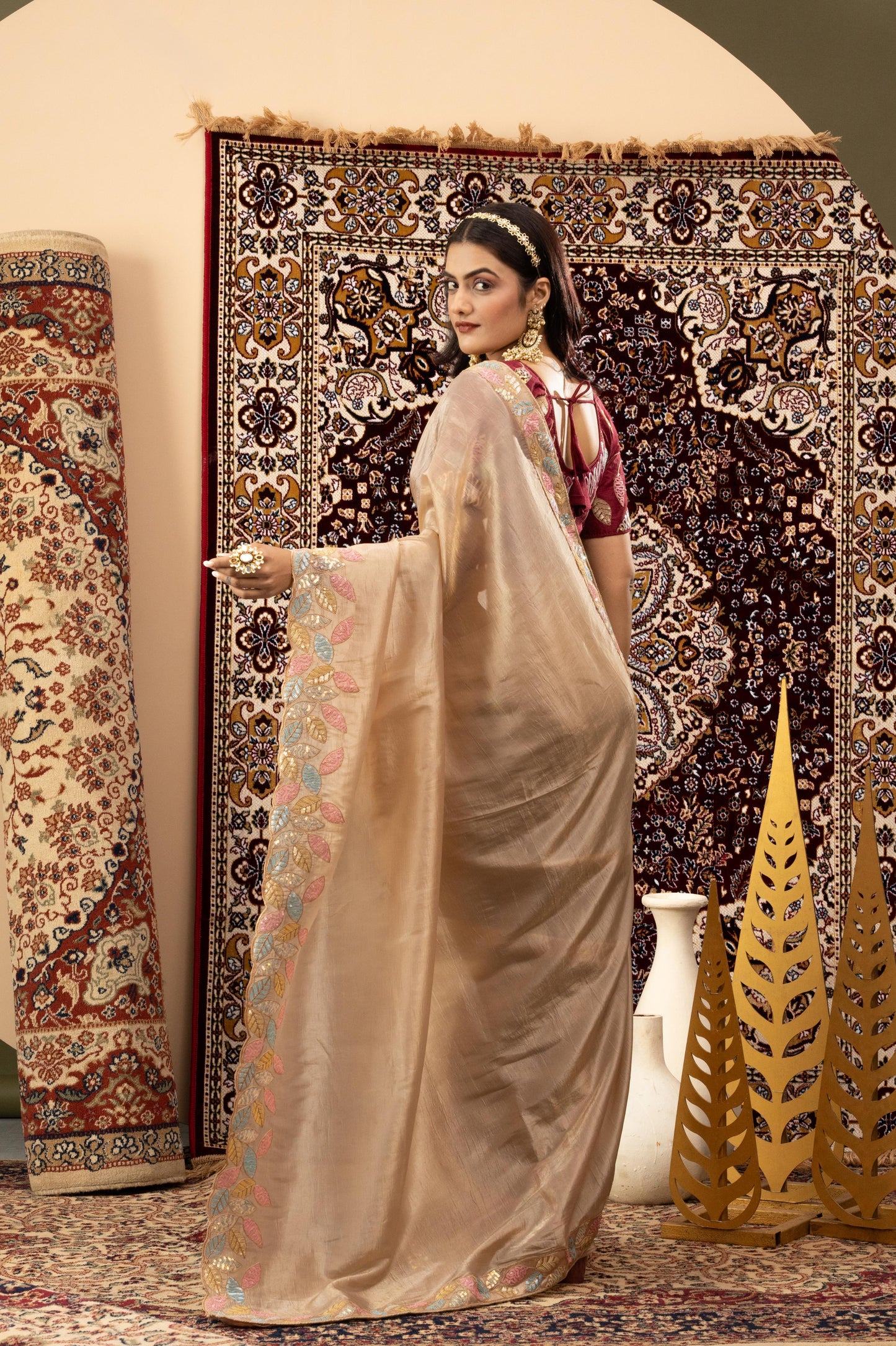 CHAMPAGNE SHIMMER SCALLOP SAREE